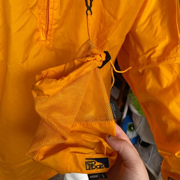 red ledge Yellow windbreaker size small - Picture 5 of 7